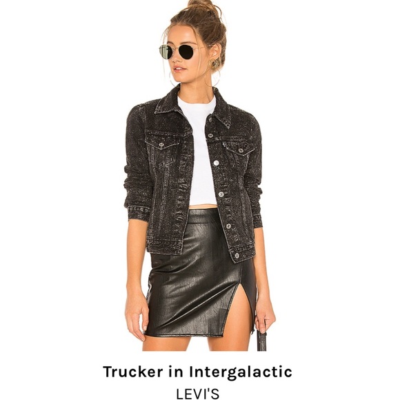 Trucker in intergalactic jacket - Picture 1 of 3